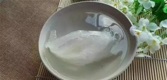 燕窝泡发的5大误区，莫辜负了宝贵的燕窝！